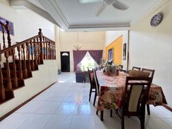 flora-road photo thumbnail #7